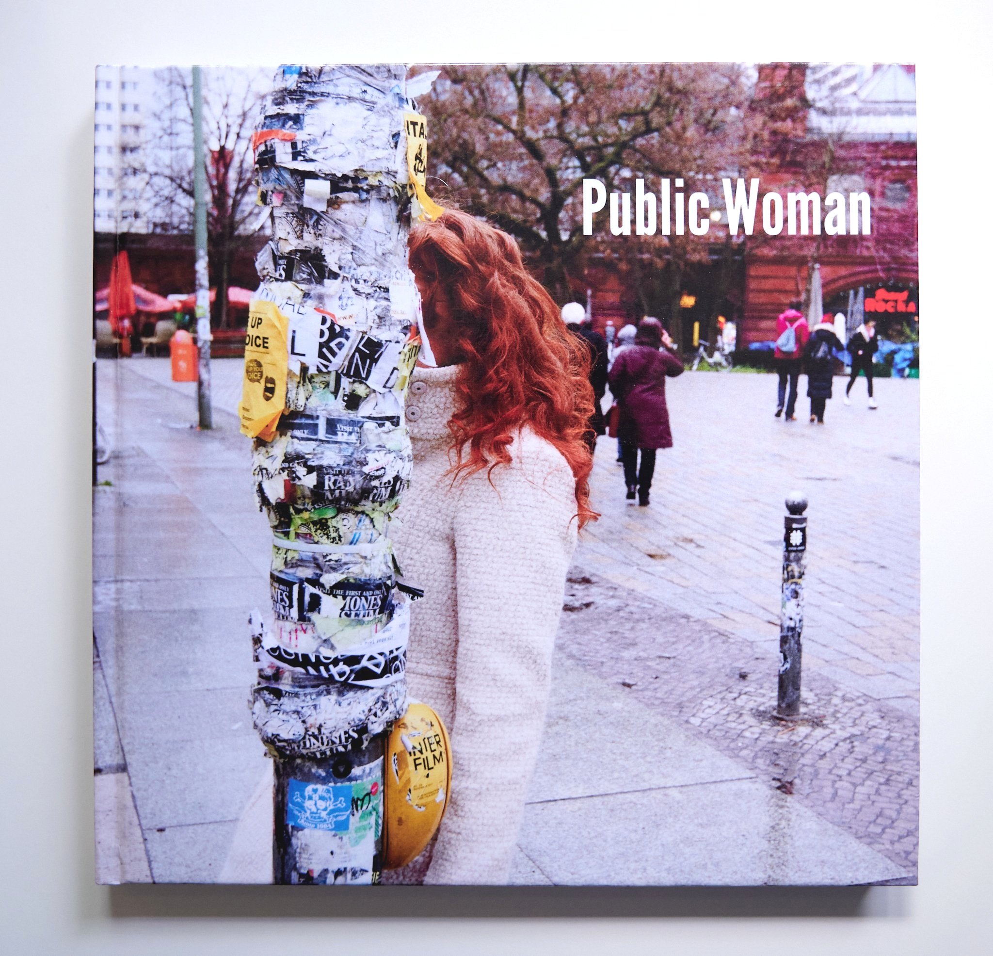 public-woman-2017 — Fotografie 3